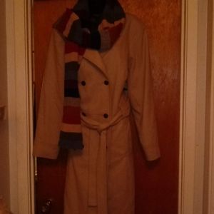 Classy wool coat. (Worn once)